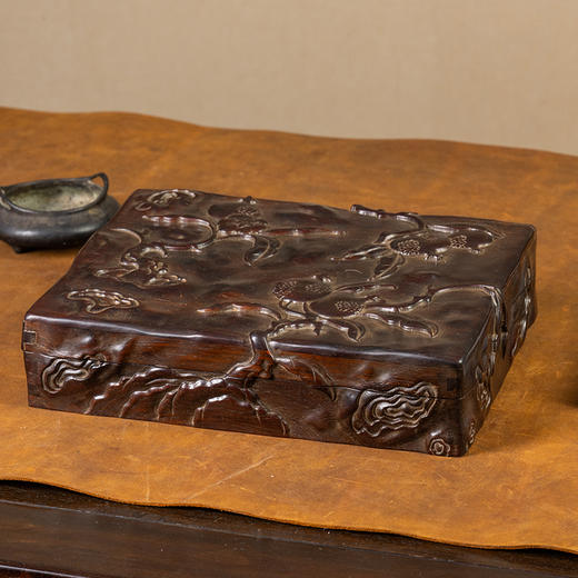 清 红木石榴纹方形盖盒 商品图1