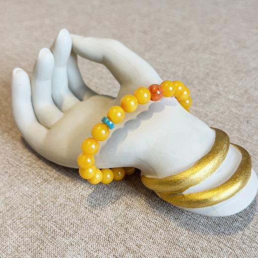 敦煌【蕴泽·蜜蜡南红手串】敦煌福泽轻奢蜜蜡佛珠手串女南红单圈手链复古中国风设计款 商品图5