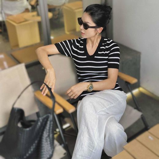 顺丰包邮洛诗琳11536春夏新款100精纺美丽诺羊毛V领针织T恤029 商品图1