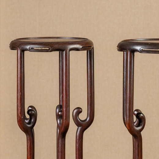 清 红木云纹五足圆花几摆件（一对） 商品图1