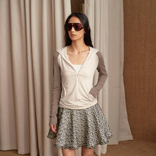 NUTH 连帽条纹长袖撞色修身针织开衫女 黑灰条纹/杏棕条纹 商品图2