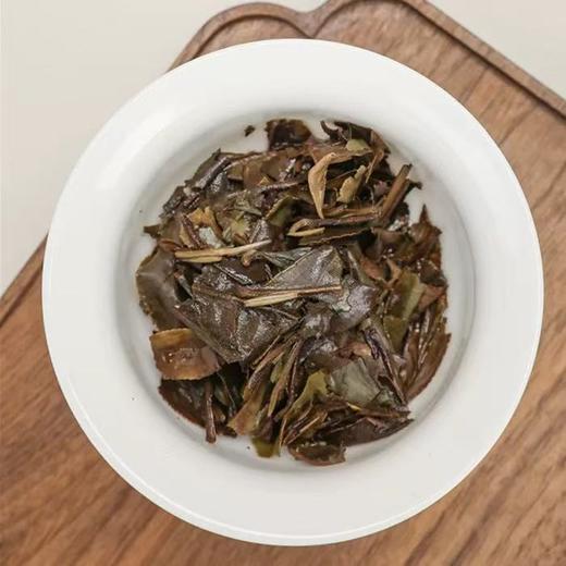 福鼎白茶 | 东南多奇 2017年老白茶寿眉饼300g/饼 商品图4