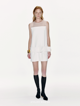 【北国晨雾】蝴蝶结腰带柔纱拼接直身连衣裙