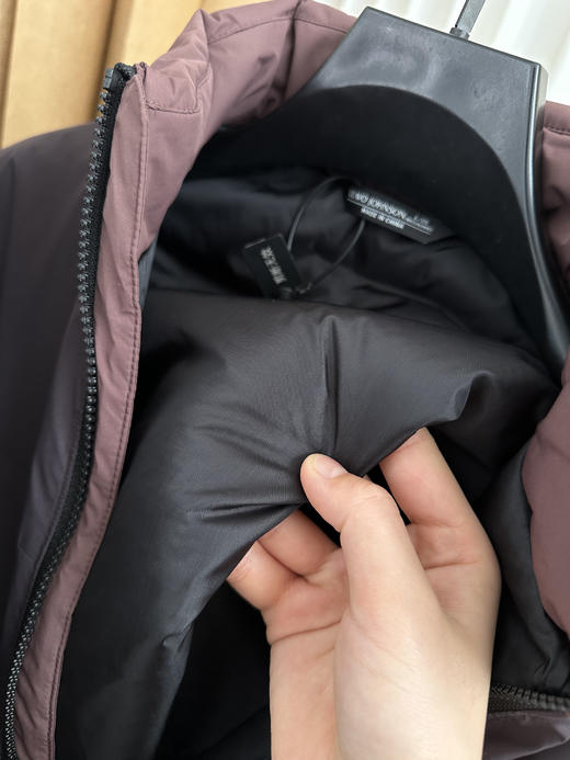 飞禽系列！原价💰1298元！【高端胶囊棉服秋冬情侣轻量保暖立领棉衣】轻奢意大利LEAVO JOHNSON里奥强森专柜正品！上身太帅了！ 更保暖、更轻盈有型！ 拼色设计 时尚潮流 不老气！ 商品图9