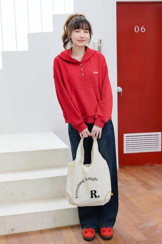 【预售】柚丁女装红色连帽减龄卫衣9A11V27409 商品图3