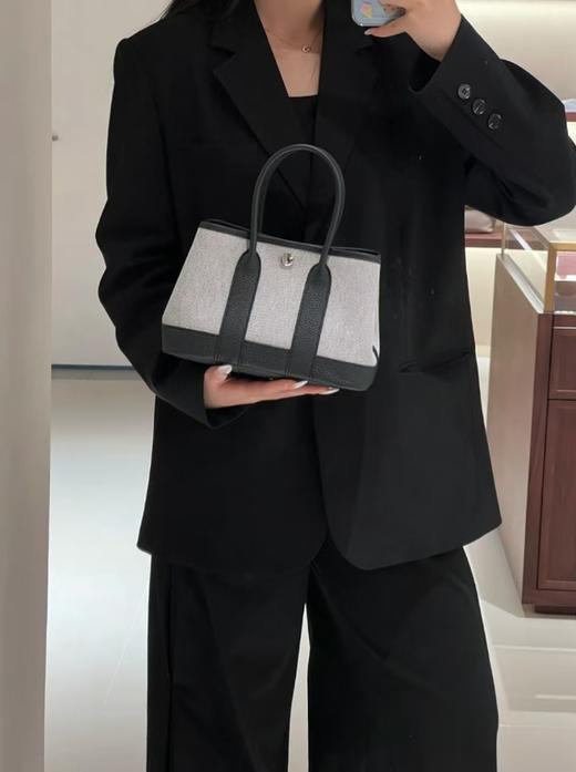 HERMES爱马仕Garden Party NEO Garden 23 银扣帆布拼牛皮 手提斜挎包 迷你 女款 黑白熊猫色（CB） 商品图8