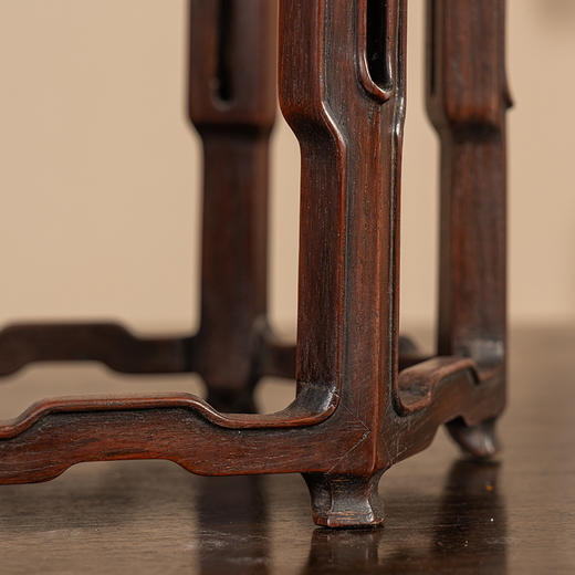 清 红木鱼门洞六角花几摆件（一对） 商品图3