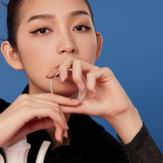 AB39451-A-X046AB0000001 周大福CHOW TAI FOOK 实心简约经典素圈哑光925银手镯【约24克   58mm  】 商品图1