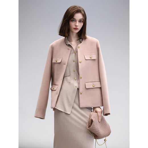 COCOBELLA气质粉小香风短外套质感金属扣箱型毛呢大衣WL7066-2 商品图3