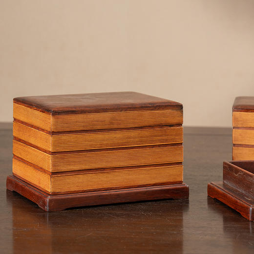 清 黄花梨册页形盖盒（一对） 商品图3