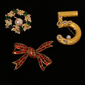 岁末胸针组合3