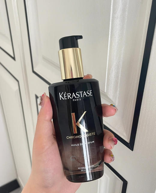预售2.5号发货【卡诗黑钻护发精油】护发精油中的劳斯莱斯 KÉRASTASE殿堂级美发护发品牌 黑钻护发精油50ML/100ML 养出黑钻水光发!不愧是贵妇们的挚爱强效修护、亮泽柔顺、改善受损发质 商品图4
