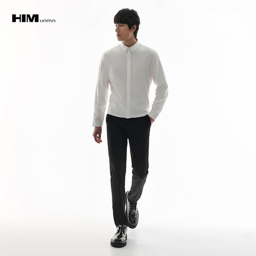 HIM漢崇  时尚经典暗钮门襟职场商务正装修身长袖衬衫男 2025秋季 商品图1