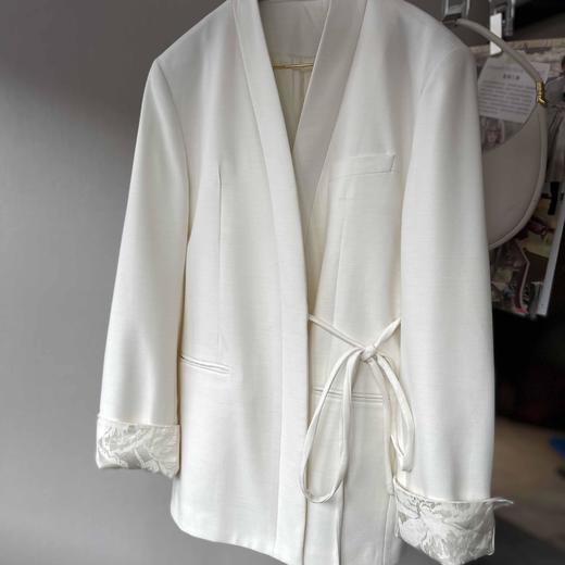 顺丰包邮洛诗琳04832早春新款立领中国风抽绳系带西装外套295205 商品图4