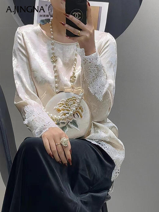 【特价不退换】阿菁娜轻国风提花蕾丝拼接小衫F30C202019 商品图1