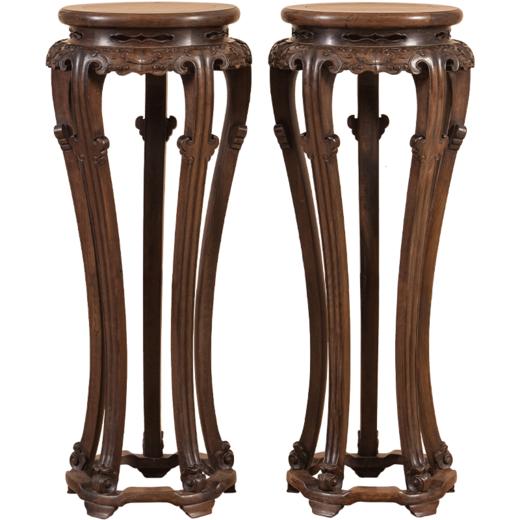 清 红木镶瘿木云纹三弯腿五足带托泥圆香几（一对） 商品图5