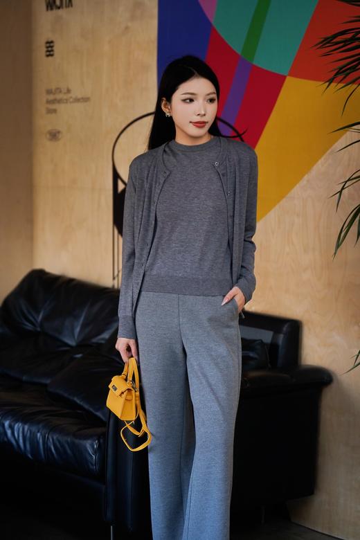 【现货】安诺多巴胺小衫 圆领针织衫【水溶羊毛】四季皆宜LQWG9255 商品图3