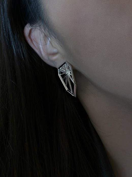 偏翩｜盾 Shield ER003 耳环 商品图1