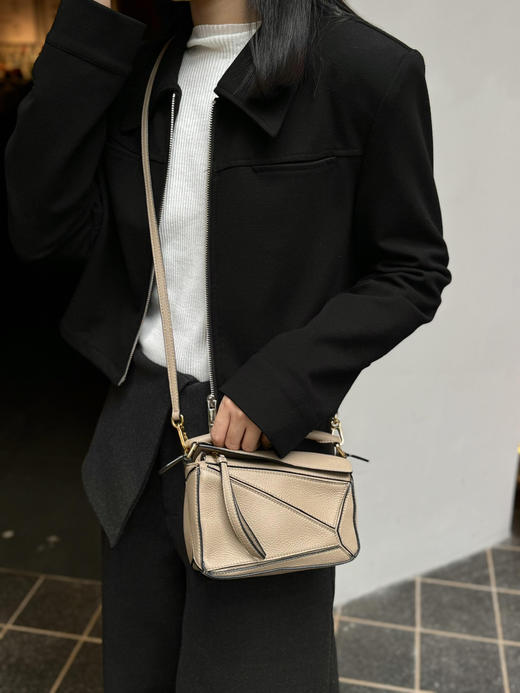 罗意威 puzzle mini 沙色 牛皮 几何包 商品图3