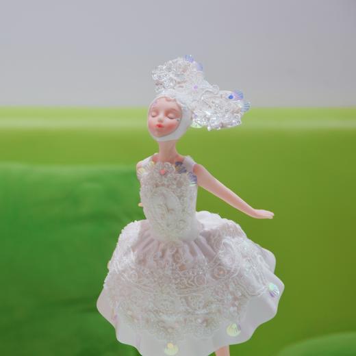 郭玲《纯白之梦》-晓 然女孩 商品图2