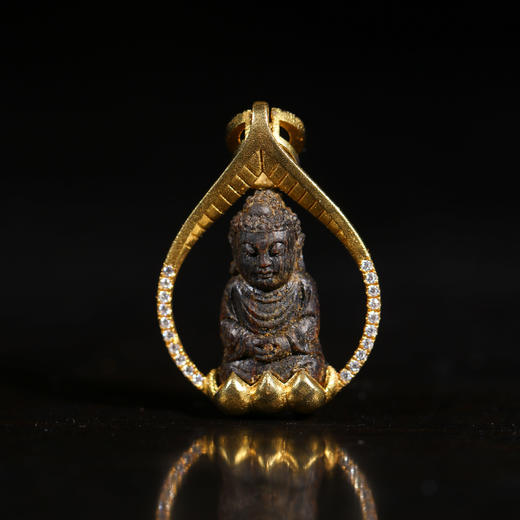AN0125-2-G1.68  芽庄白棋楠沉水包金宝宝佛  3.10g 商品图0