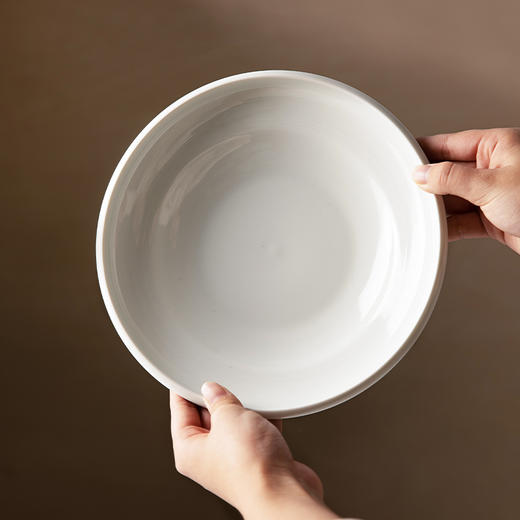 摩登主妇简约盘子家用菜盘2025新款高级感餐具汤盘沙拉盘餐盘深盘 商品图1