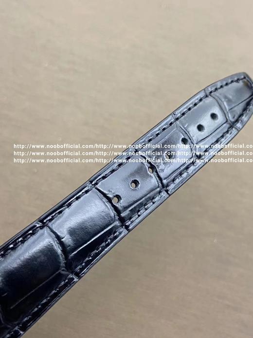 Noob出品【市场复刻 V5升级版】万国IWC葡七 正品同步新款iw500714  直观上来看，机芯和表扣差别明显，但你只看到一部分。其实不同就是整个表都不同，正品开模，直径42mmx12mm 商品图11