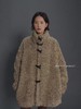 shyshystill/shy202412002/复古圈圈毛牛角扣皮毛一体保暖蓬松外套 商品缩略图0