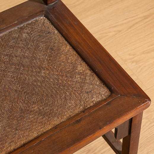 清中期 红木龙纹三攒靠背椅 商品图3