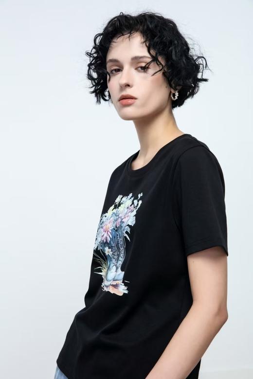 奇威【步步生花T恤】短款圆领印花上衣 A510152290 商品图4