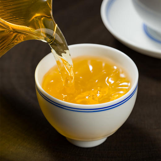 【普洱茶  壹号龙珠】 韵至臻  珍藏 普洱茶（生普）  壹号龙珠  225克/罐 商品图3