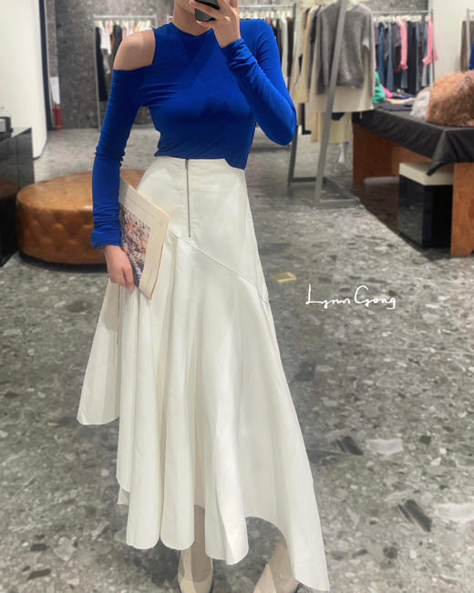 假两件露肩上衣 商品图0