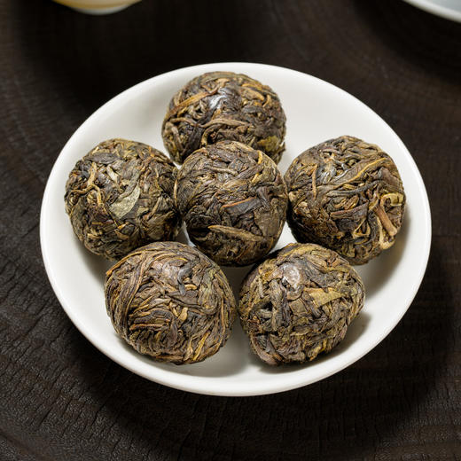 【普洱茶  壹号龙珠】 韵至臻  珍藏 普洱茶（生普）  壹号龙珠  225克/罐 商品图2