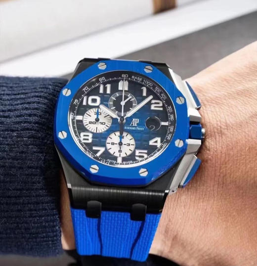 【 Audemars Piguet  】爱彼 震撼推出精细美学代表之作——爱彼皇家橡树离岸型系列，强性价比。好版本的选择，引用全新的彩色陶瓷锻造技术，表壳与圈口的选料，不惜重本使用日本进口的氧化锆 商品图9