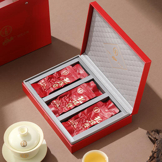 唯茶珑璟台 特级铁观音礼盒装浓香型炭焙茶叶安溪正宗高档乌龙茶 50g(12泡礼盒装) 商品图4