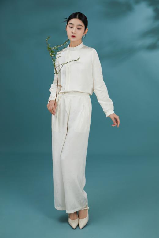 荷言 GL 沐华 人丝提花小立领风琴褶新中式上衣 商品图0