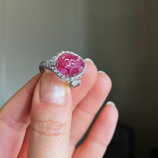 ONLY系列 琢花红宝石蛇形 戒指 商品图1