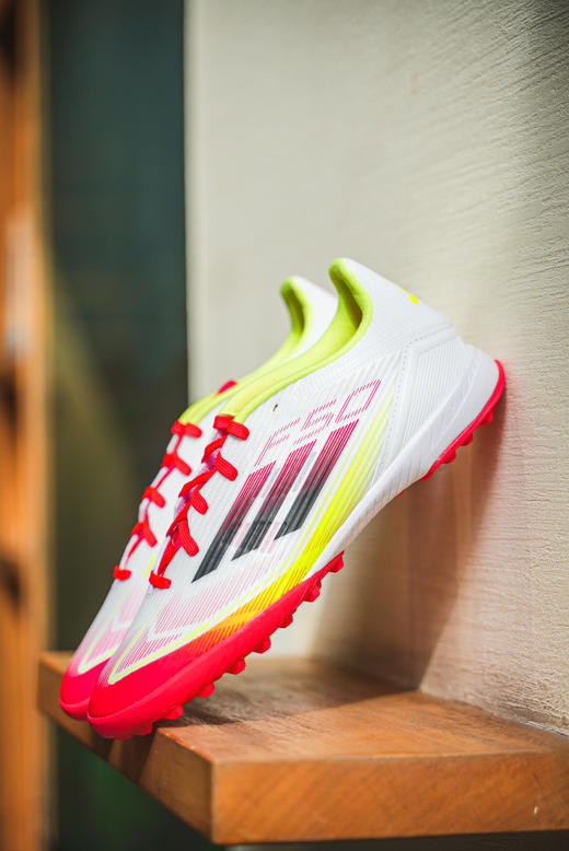 小李子正品ADIDAS阿迪达斯F50中端TF碎钉成人足球鞋男IE1231 商品图5