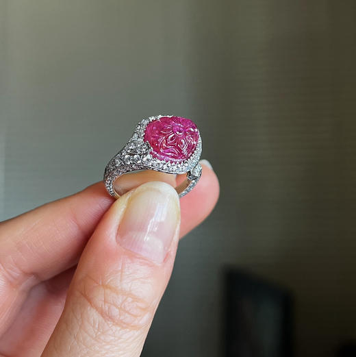 ONLY系列 琢花红宝石蛇形 戒指 商品图4