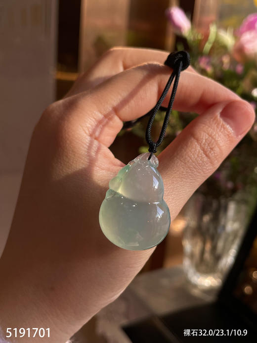 5191701，葫芦裸石。具体价格微信咨询 商品图2