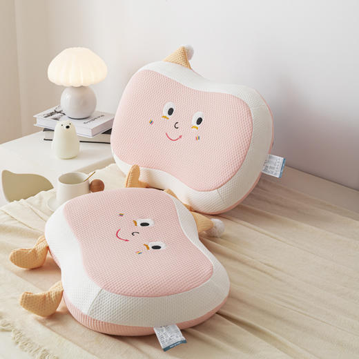 儿童专用枕芯 太空棉搞怪猫肚枕 商品图2