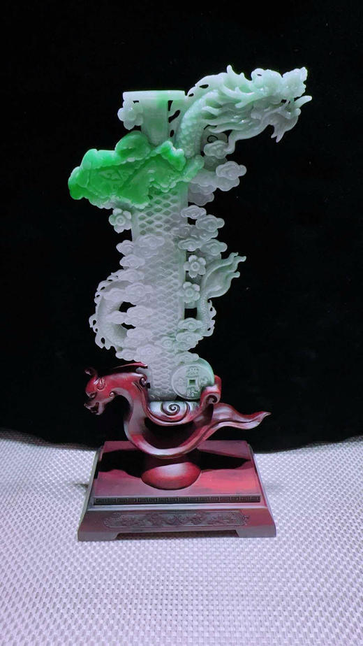 620817翡翠摆件【龙泉宝剑】 商品图5