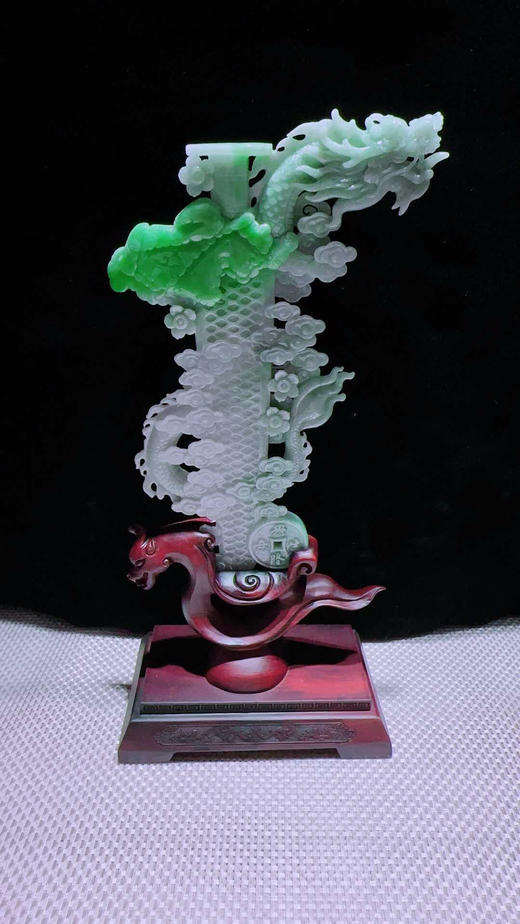 620817翡翠摆件【龙泉宝剑】 商品图4