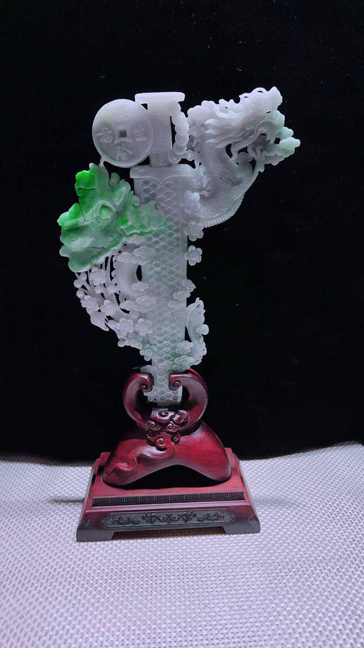 620821翡翠摆件【龙泉宝剑】 商品图5