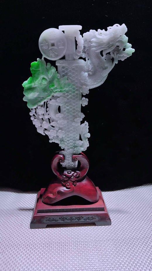 620821翡翠摆件【龙泉宝剑】 商品图3