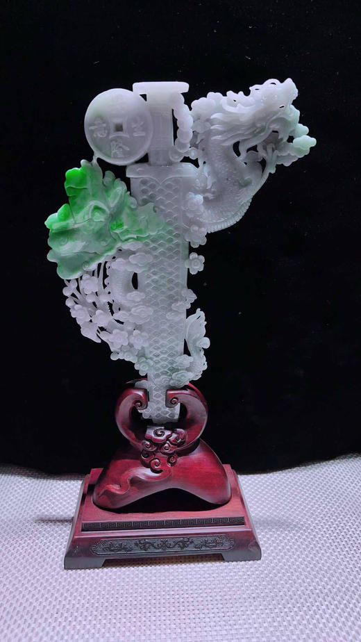 620821翡翠摆件【龙泉宝剑】 商品图4