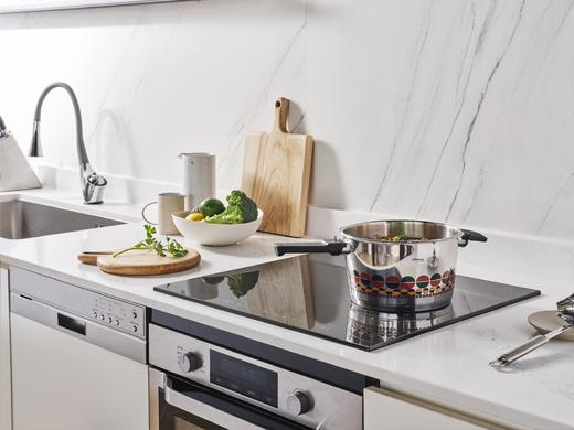 【春上新】10楼菲仕乐  S5鎏金系列高速快锅2.5/4.5/2.5+4.5升高速快锅不挑灶具快速安全   吊牌价4980-6980元  活动价4980-6980元 商品图0