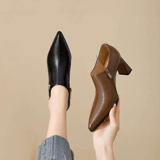 时尚别针高跟鞋，软羊皮粗跟尖头鞋深口单鞋KT1691 商品图3