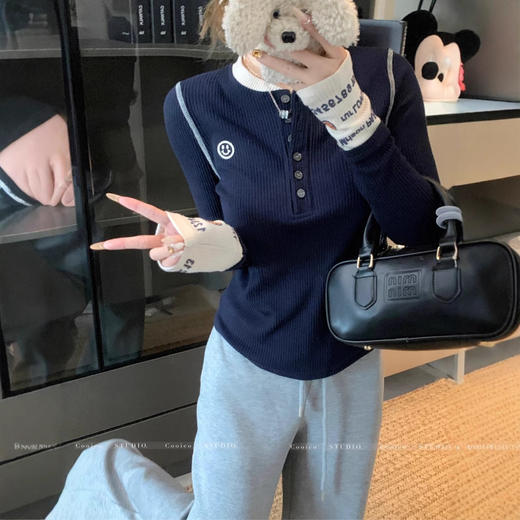 【99元2件】多巴胺撞色针织衫 早春2025设计感刺绣外穿修身显瘦上衣 商品图1