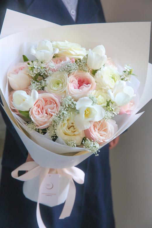 凯瑟琳玫瑰混搭花束 商品图8